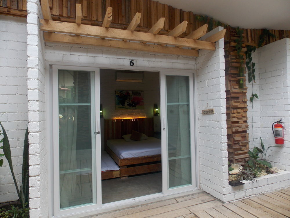 Serviced Apartments By Eco Hotel Bohol Panglao Esterno foto